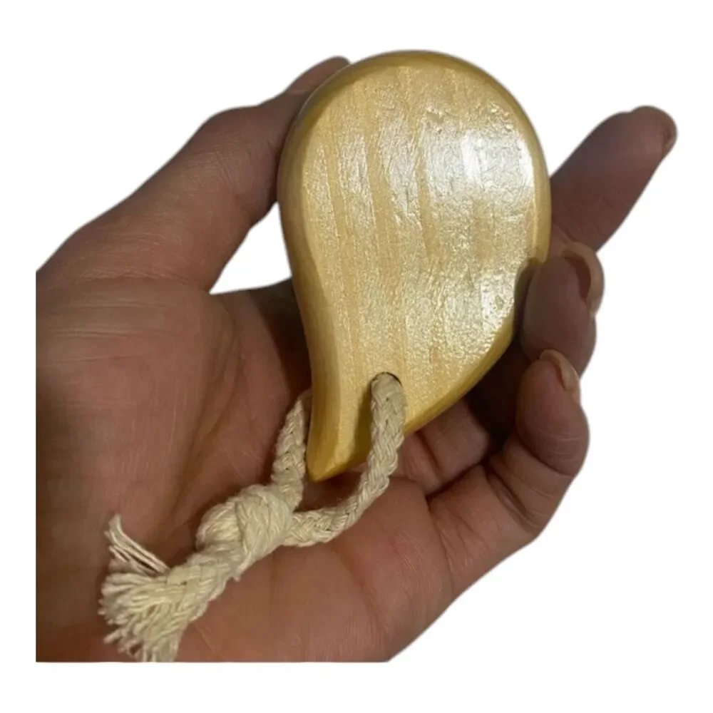 100% Natural Cherrywood Facial Cleansing & Exfoliating Brush